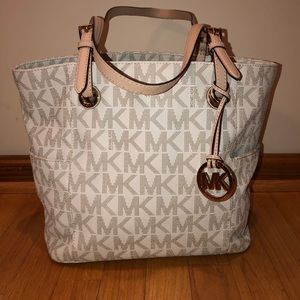 Micheal Kora Jet Set Signature Logo Vanilla Tote